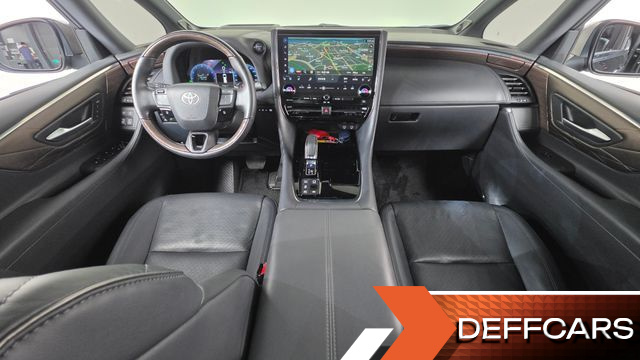 Toyota ALPHARD 2.5 HEV Executive AWD купить на сайте DeffCars
