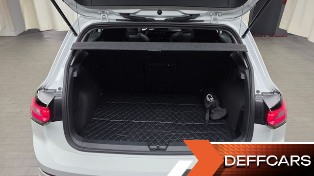 Volkswagen GOLF 2.0 TDI Prestige купить на сайте DeffCars