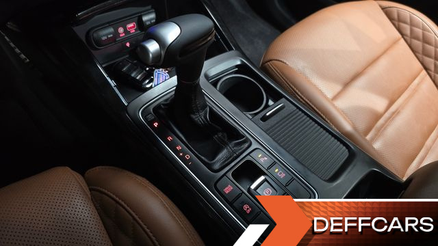 Kia SORENTO Diesel 2.0 2WD Master Special купить на сайте DeffCars