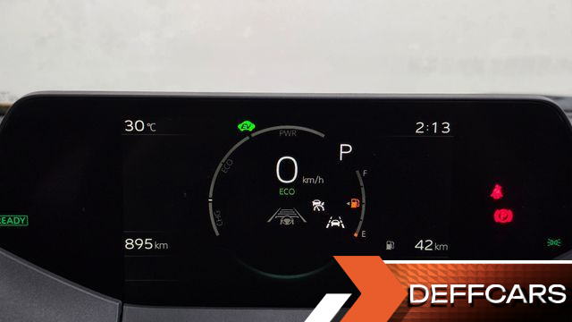 Toyota PRIUS 2.0 PHEV XSE купить на сайте DeffCars