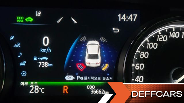 Toyota CAMRY 2.5 LE Hybrid купить на сайте DeffCars