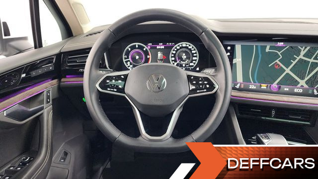 Volkswagen TOUAREG 3.0 TDI Prestige купить на сайте DeffCars