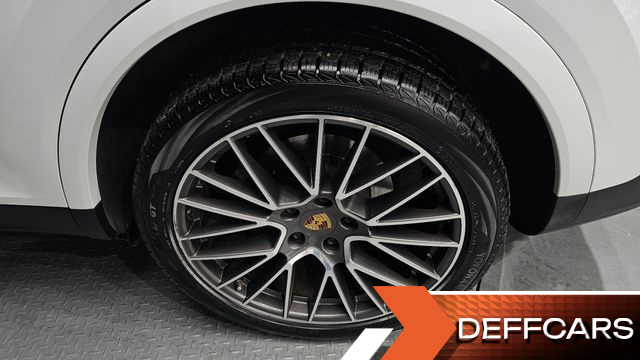 Porsche CAYENNE 3.0 купить на сайте DeffCars