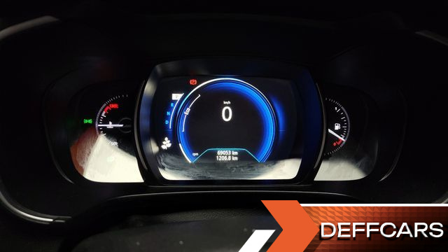 Renault-KoreaSamsung QM6 2.0 GDe RE 2WD купить на сайте DeffCars