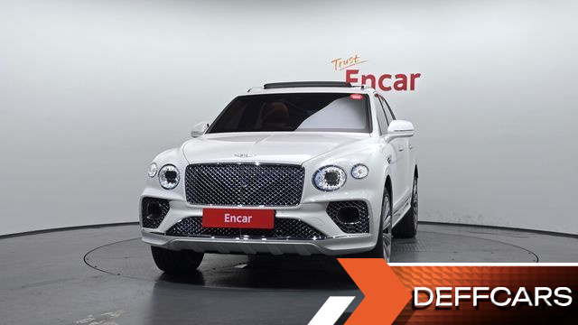 Bentley BENTAYGA 4.0 V8 купить на сайте DeffCars