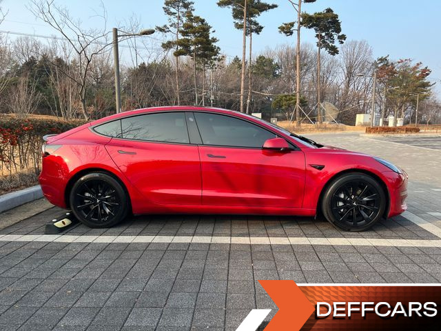 Tesla MODEL 3 Long Range AWD купить на сайте DeffCars