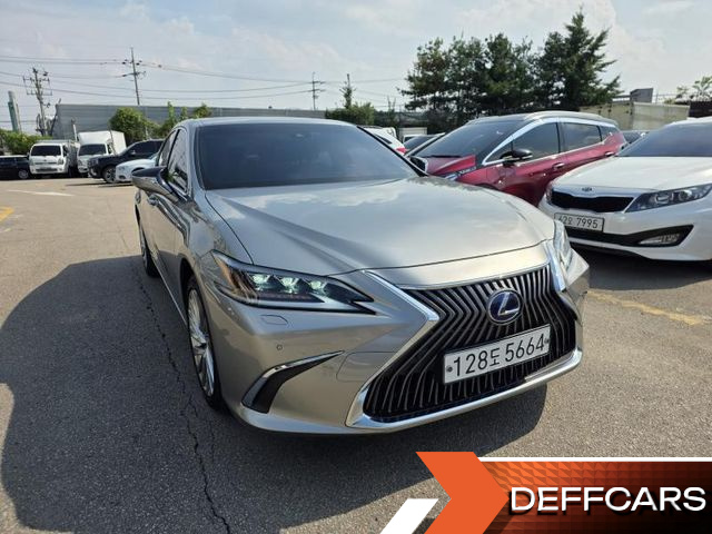 Lexus ES Executive купить на сайте DeffCars