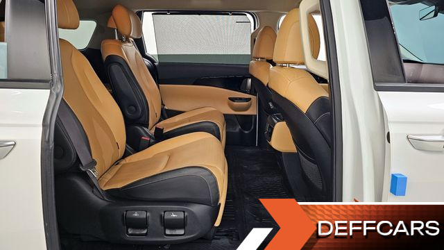 Kia CARNIVAL 7-Seater Noblesse купить на сайте DeffCars