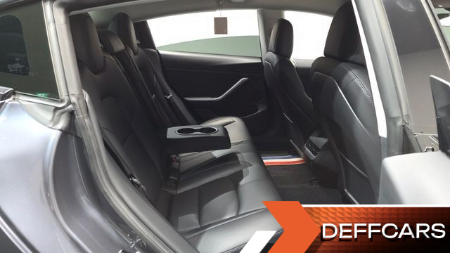 Tesla MODEL 3 Long Range AWD купить на сайте DeffCars