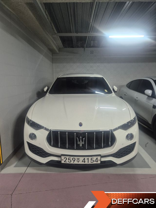 Maserati LEVANTE 3.0 AWD GranLusso купить на сайте DeffCars
