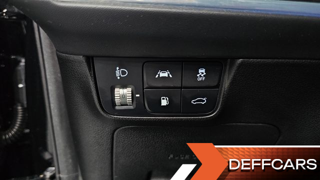 Hyundai GRANDEUR 2.5 Premium Choice купить на сайте DeffCars