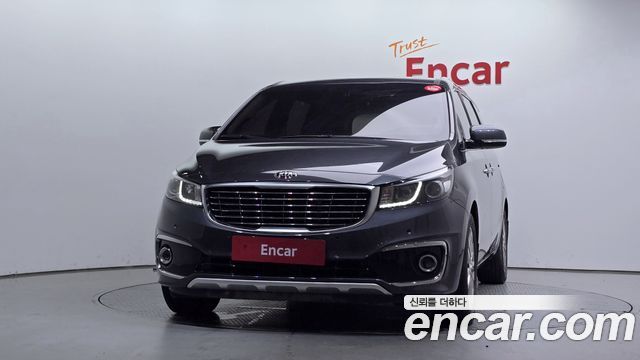 Kia CARNIVAL 9-seater Noblesse купить на сайте DeffCars
