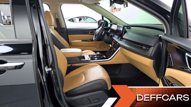 Kia CARNIVAL Diesel 9-Seater Signature купить на сайте DeffCars