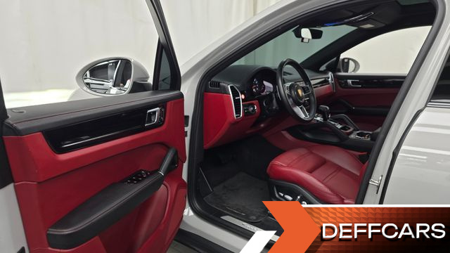 Porsche CAYENNE 3.0 Coupe купить на сайте DeffCars
