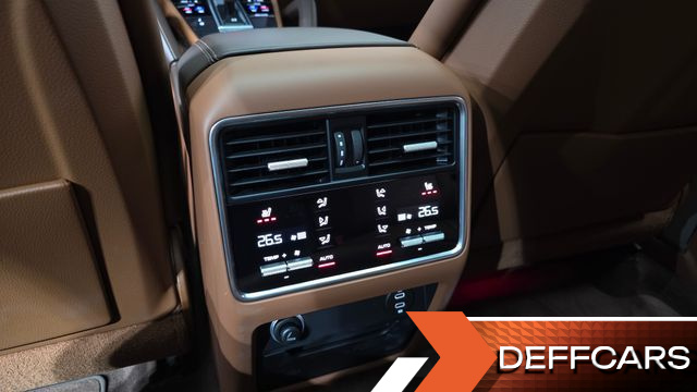 Porsche CAYENNE 3.0 E-HYBRID COUPE PLATINUM EDITION купить на сайте DeffCars