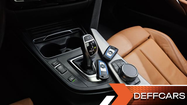BMW 3-SERIES 330i M Sport Shadow купить на сайте DeffCars