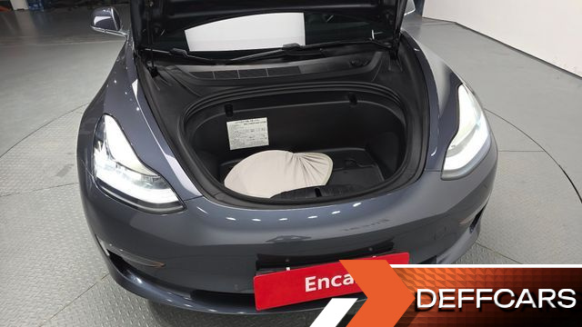 Tesla MODEL 3 Standard Range Plue RWD купить на сайте DeffCars