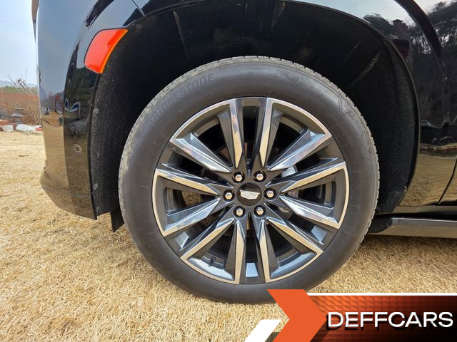 Cadillac ESCALADE 6.2 ESV ESV Sports Platinum купить на сайте DeffCars