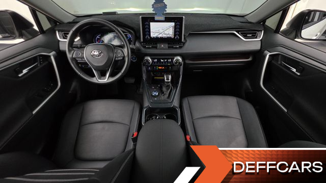 Toyota RAV4 2.5 4WD Hybrid купить на сайте DeffCars
