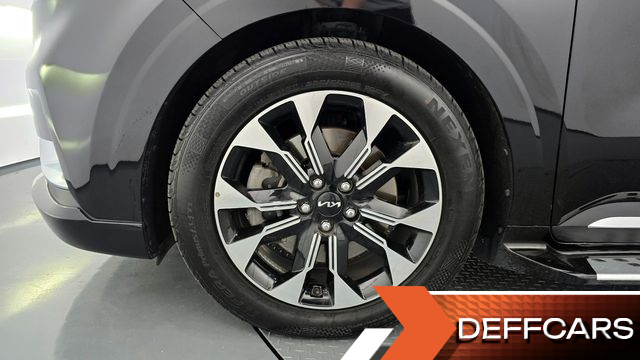 Kia CARNIVAL Gasoline 7-Seater Hi-Limousine Signature купить на сайте DeffCars