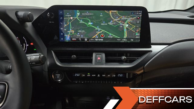 Lexus UX 2.0 2WD купить на сайте DeffCars