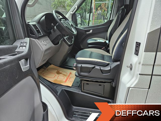 Hyundai SOLATI 15-seater Luxury купить на сайте DeffCars