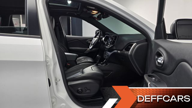 Jeep CHEROKEE 2.4 80th Anniversary Edition купить на сайте DeffCars