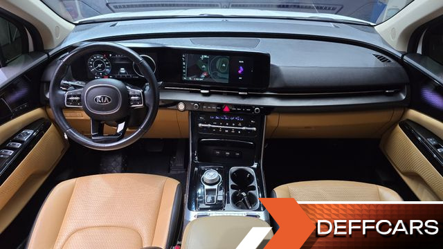 Kia CARNIVAL 7-Seater Signature купить на сайте DeffCars