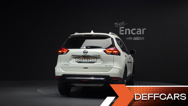 Nissan X-TRAIL 2.5 Tech 4WD купить на сайте DeffCars