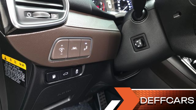 Hyundai GRANDEUR 3.0 Exclusive Special купить на сайте DeffCars