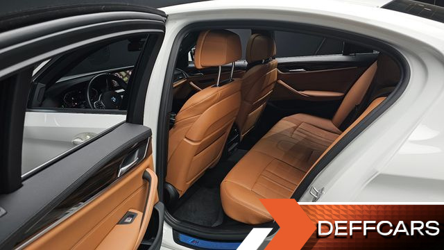 BMW 5-SERIES 520i M Sport купить на сайте DeffCars