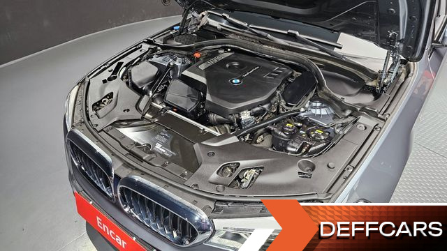 BMW 5-SERIES 530i xDrive M Sport Package Plus купить на сайте DeffCars