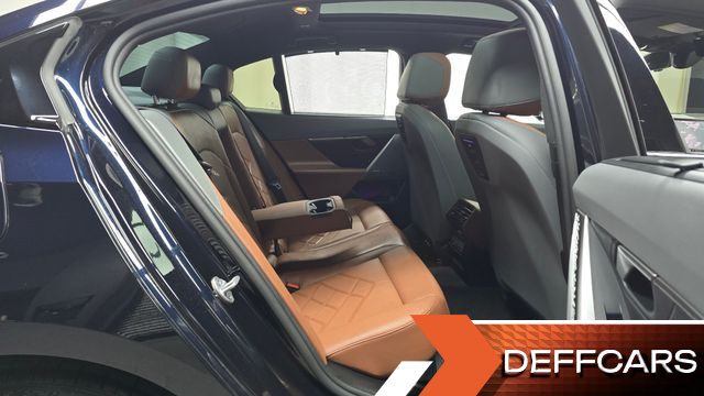 BMW 5-SERIES 530i xDrive M Sport купить на сайте DeffCars