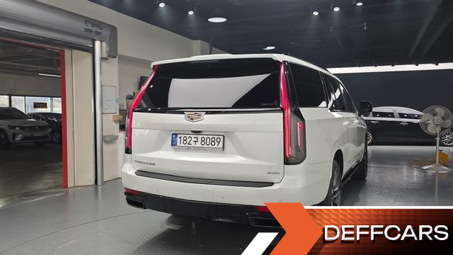 Cadillac ESCALADE 6.2 ESV ESV Sports Platinum купить на сайте DeffCars