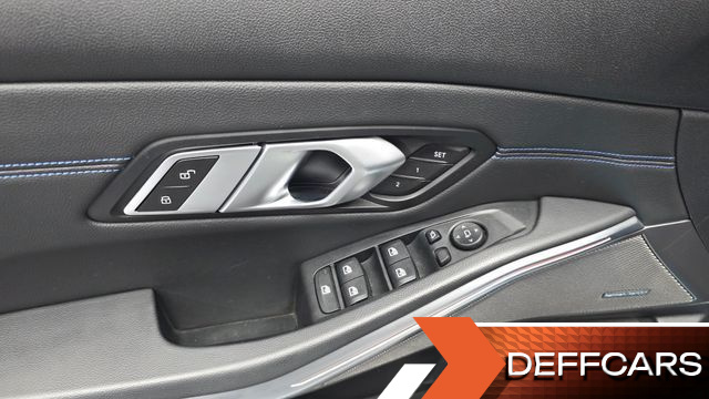 BMW 3-SERIES 320i M Sport купить на сайте DeffCars