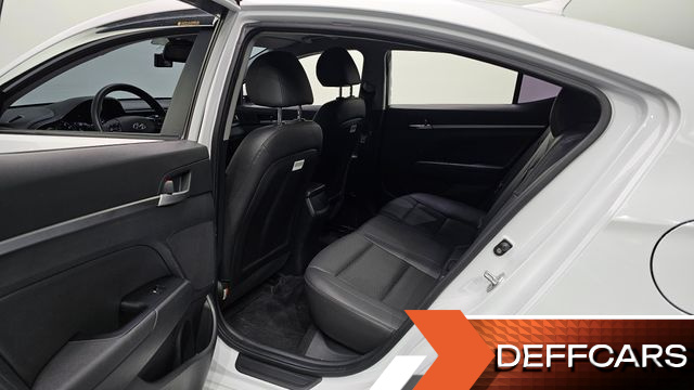 Hyundai AVANTE 1.6 Smart Choice купить на сайте DeffCars