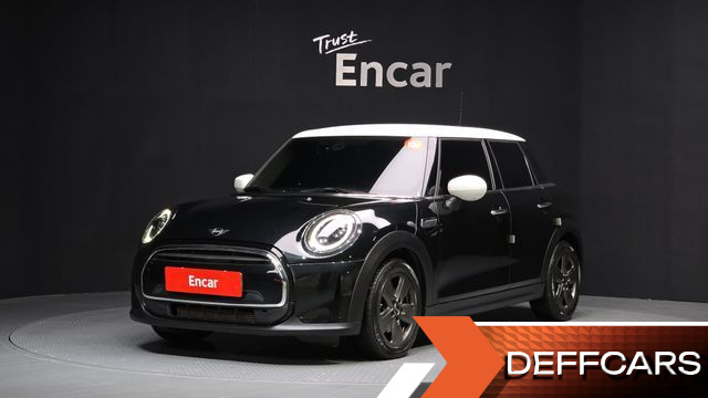 Mini COOPER 5Door Classic Third Generation купить на сайте DeffCars