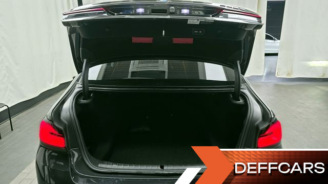 BMW 5-SERIES 523d Luxury купить на сайте DeffCars