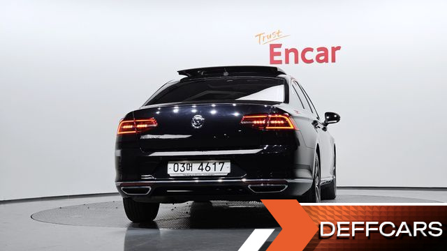 Volkswagen PASSAT 2.0 TDI Premium купить на сайте DeffCars