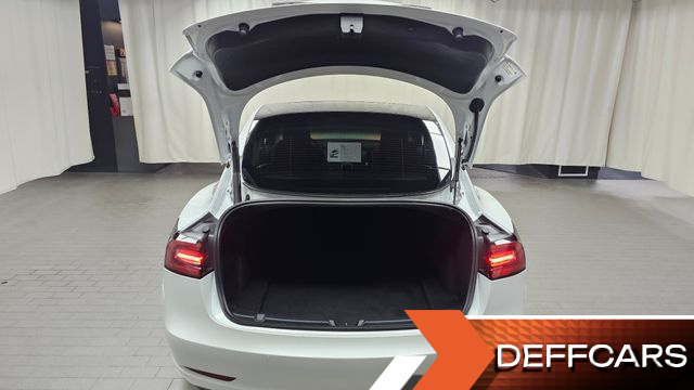 Tesla MODEL 3 Long Range AWD купить на сайте DeffCars