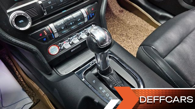 Ford MUSTANG Coupe купить на сайте DeffCars