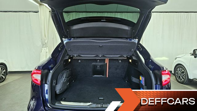 Maserati LEVANTE 3.0 AWD Premium купить на сайте DeffCars