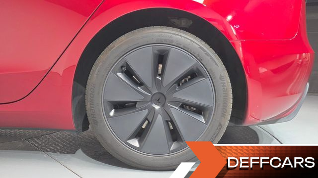 Tesla MODEL 3 Long Range AWD купить на сайте DeffCars