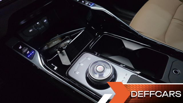 Kia SORENTO HEV 1.6 2WD Gravity купить на сайте DeffCars