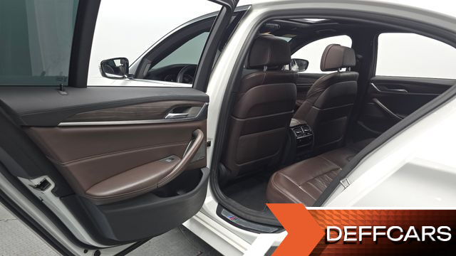 BMW 5-SERIES 520i M Sport купить на сайте DeffCars