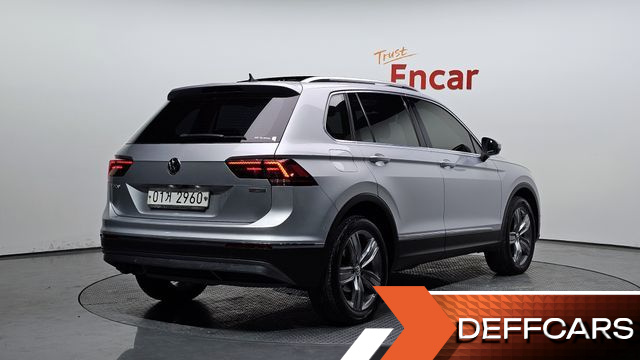 Volkswagen TIGUAN 2.0 TDI 4Motion Prestige купить на сайте DeffCars