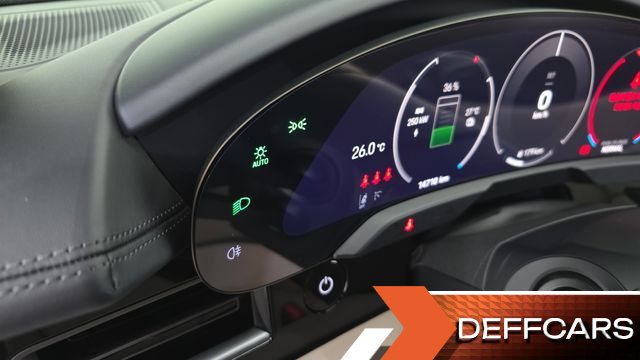 Porsche TAYCAN 4S купить на сайте DeffCars