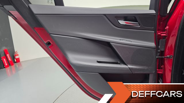 Jaguar XE 20d Portfolio купить на сайте DeffCars