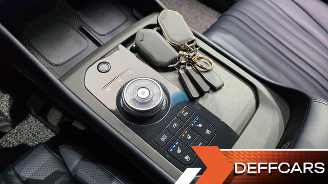 Kia K8 Signature Black купить на сайте DeffCars