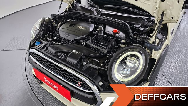 Mini COOPER 5Door Standard 3rd купить на сайте DeffCars